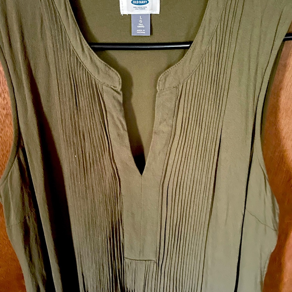 Army green pleated front Old Navy dress